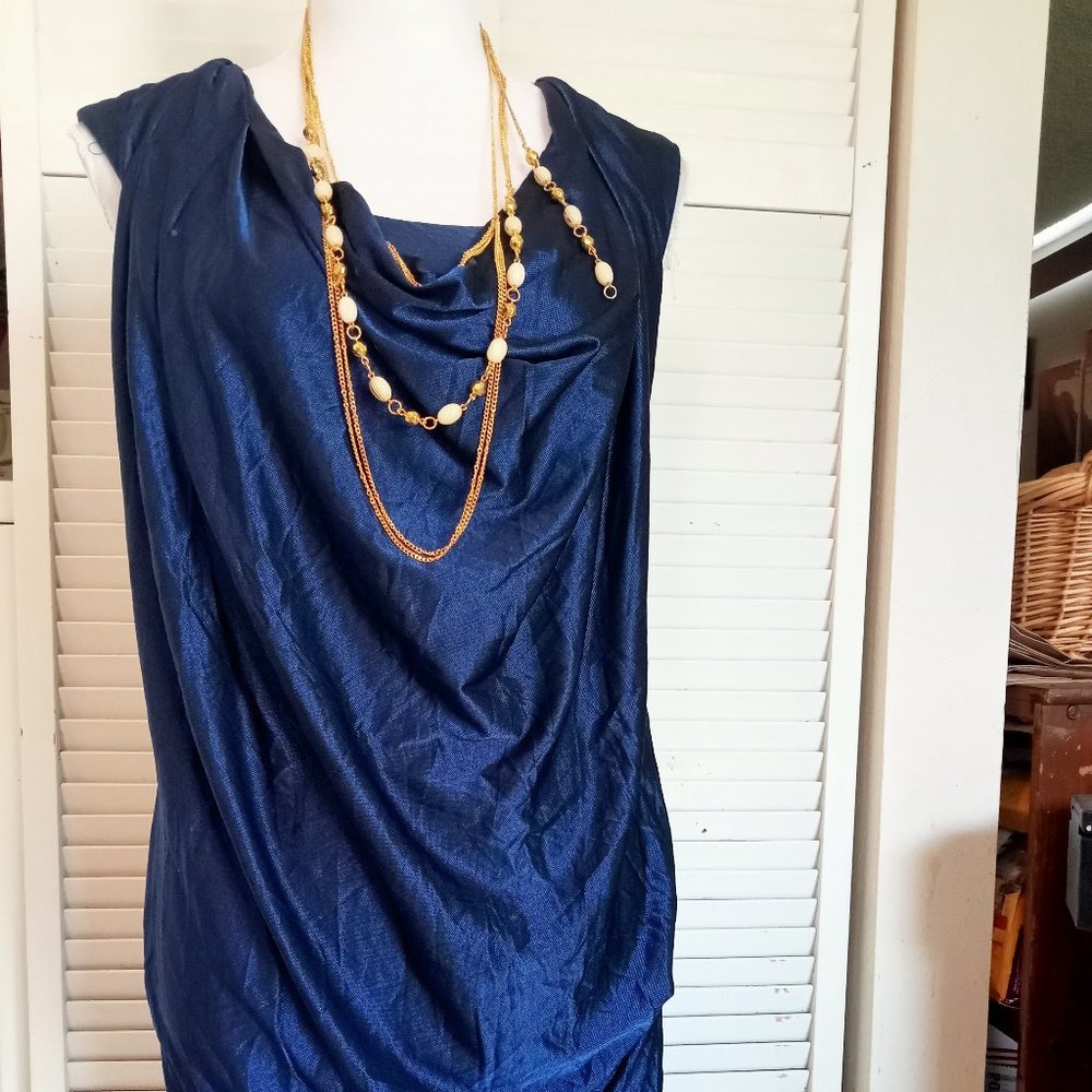 Blue dress